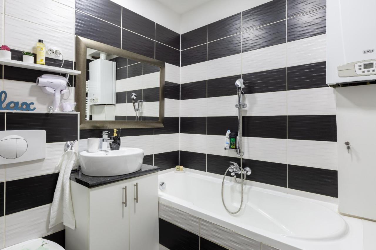 شقة H29 Vivien Apartman بودابست المظهر الخارجي الصورة